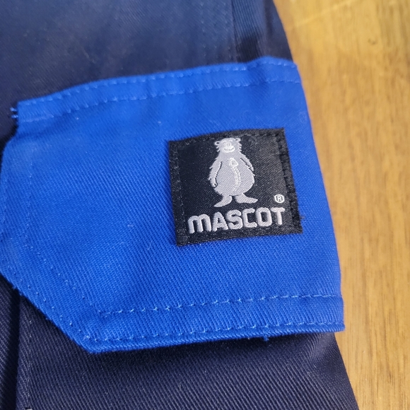 Mascot Workwear men's size 56.5x35-36" inseam work pants w/ area for kneepads - Picture 3 of 13